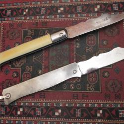 DEUX ANCIENS COUTEAUX " KAMA " TYPE DOUK-DOUK