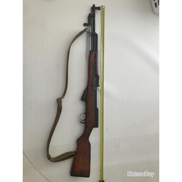 SKS 7,62x39  avec arri�re de culasse picatinny et 4 chargettes