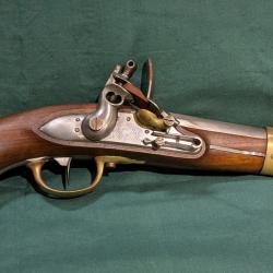 Pistolet silex Mod&egrave;le AN 9 r&eacute;alis&eacute;e par la soci&eacute;t&eacute; M.A.R.S. en 1986 par l'armurier Rapha&euml;l Huard.
