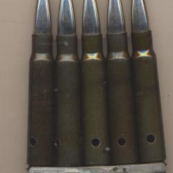 5948D UN CLIP COMPLET DE 7,92x57 ww2  TCHEQUE NEUTRA