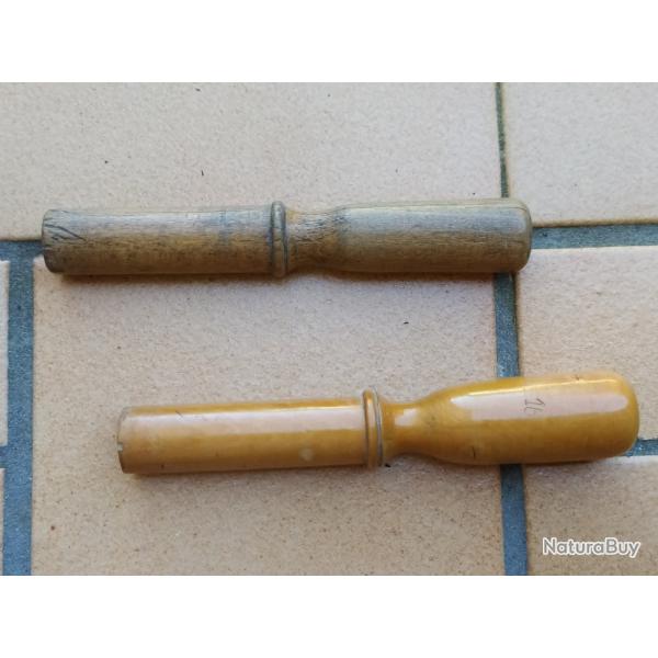 LOT DE 2 BOURROIRS EN BOIS POUR CARTOUCHES ANCIENNE