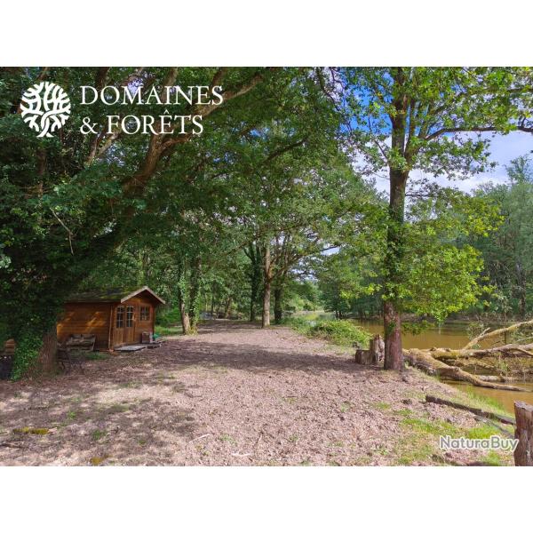 Propri�t� Foresti�re, de Chasse et de P�che dans le Loir-et-Cher d'environ 16 hectares DF-1198-S