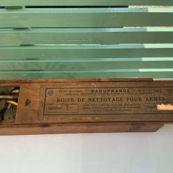 N&eacute;cessaire de nettoyage
