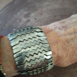 bracelet manchette Radjasthan avec motif &eacute;cailles en plaqu&eacute; argent,