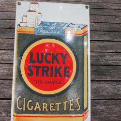 plaque emaillee us lucky strike