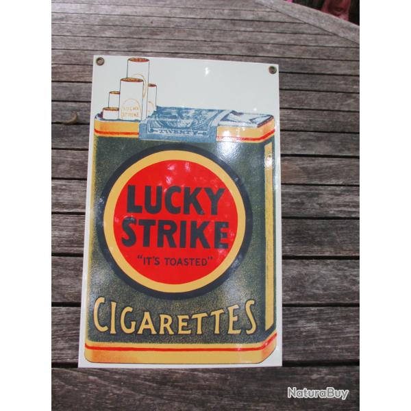 plaque emaillee us lucky strike