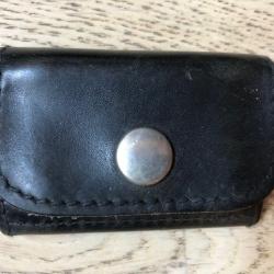 Etui &agrave; cartouches r&eacute;volver