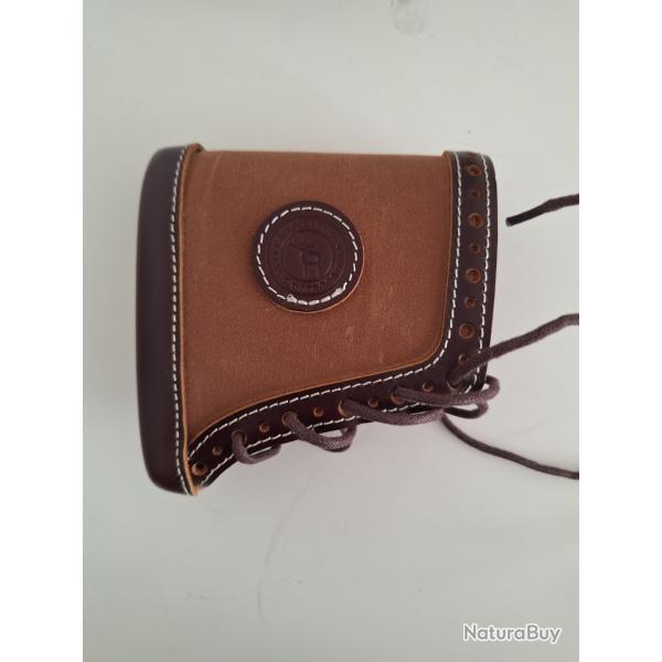 Plaque de couche cuir faite main