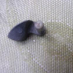 porti&egrave;re de chargement    de revolver Rohm mod 61  22 long rifle