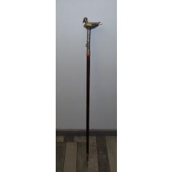 ancienne canne &eacute;p&eacute;e  a syst&egrave;me avec canard reservoir bel objet &agrave; identifier
