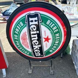 enseigne lumineuse Heineken