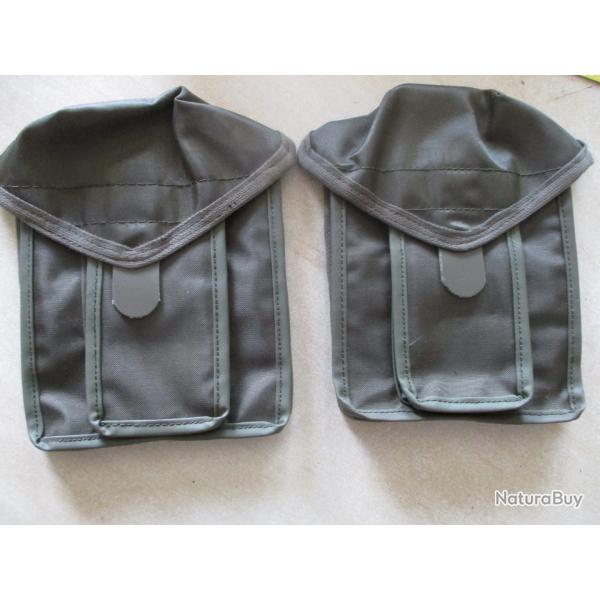 2 pochettes chargeurs famas neuve