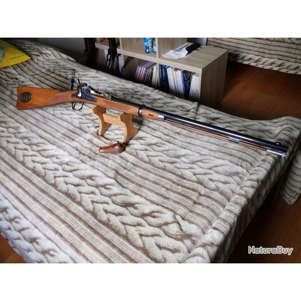 Carabine PEDERSOLI Springfield Trapdoor calibre 45 / 70 GVT, �tat excellent, proche du neuf.