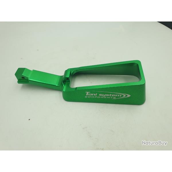 OP ACC - PUIT DE CHARGEUR TONI SYSTEM AR15 - VERT -