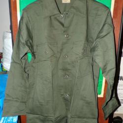 ARMEE AMERICAINE U.S : CHEMISE EN COTON DE LA PERIODE GUERRE DU VIETNAM ,TAILLE U.S 14 1/2 X 33 SOIT