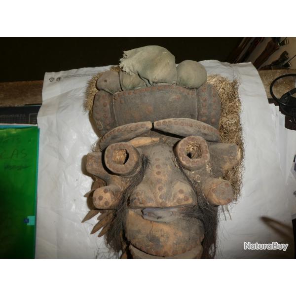 ancien masque Africain