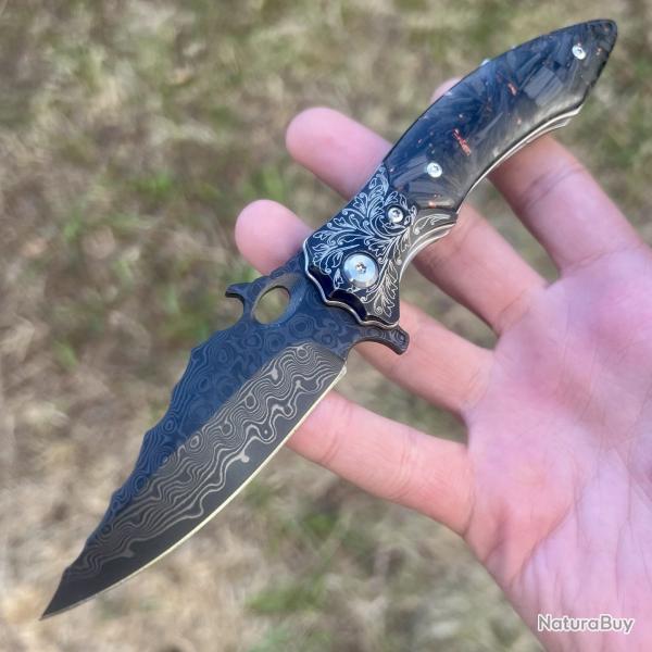 Couteau pliant lame acier damas noir manche carbone feuille cuivre luxe camping poche #332