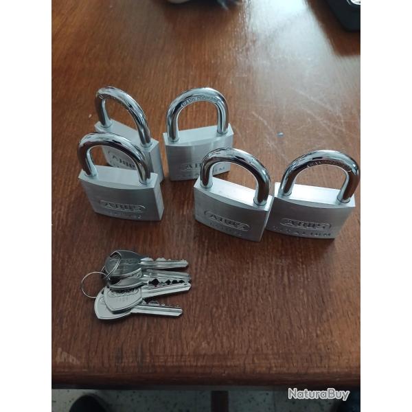 CADENAS