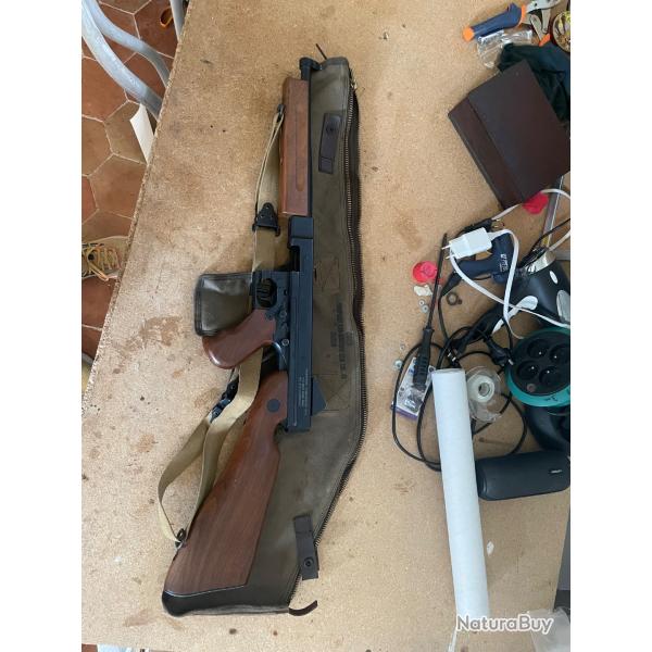Thompson AEG kingarms
