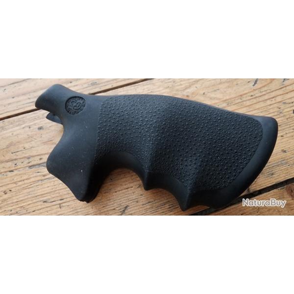 Poign�e Hogue pour Smith & Wesson  686 Carcasse K et L