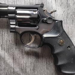 Smith et Wesson k38 masterpieces modele 15-3 2 pouces