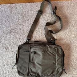 Agilite Laptop Carrier NEUF