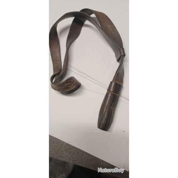 Dragonne cuir d'�poque WWI pour sabre cavalerie l�g�re Mle 1882 Troupe