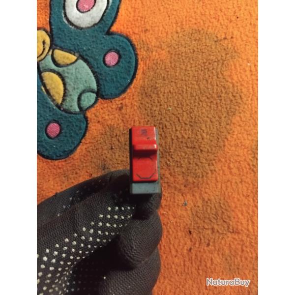 Bouton marche arr�t tron�onneuse husqvarna 137