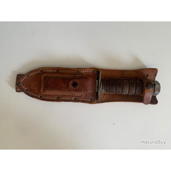 couteau de survie militaire am�ricain Camillus N.Y. vintage f�vrier 1972