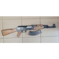 r&eacute;plique fusil d'assaut ak47 spring 0.5 joules