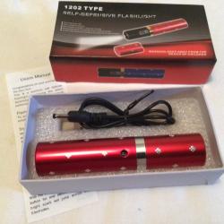 1 SHOCKER FONCTION TASER + LAMPE 3800 000 volts