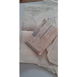 Lot de divers document ancien /timbre taxe /facture /Document Mairie /Re&ccedil;u / une dizaine de papiers