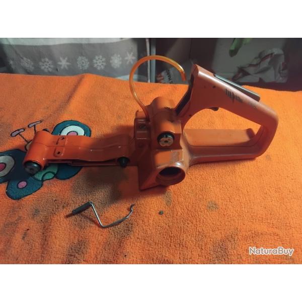 Poign�e d'acc�l�rateur tron�onneuse husqvarna 137