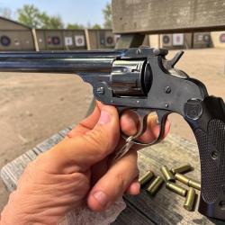 revolver harrington and richardson mod&egrave;le target premier calibre 22 long rifle. &eacute;tat neuf 2 eme seri