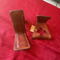 Porte fusil neuf en cuir original, pas de prix de r&eacute;serve