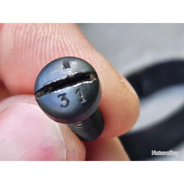 Vis de boitier pontet pour Gewehr 88 allemand ww1 ( courte ) num�ro 31