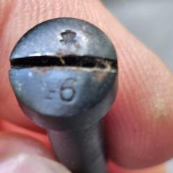 Vis de boitier pontet pour Gewehr 88 allemand ww1 ( longue ) num&eacute;ro 46