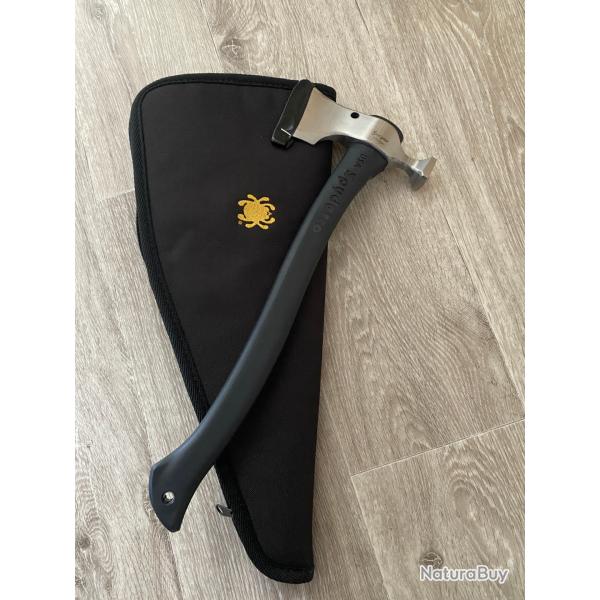 Spyderco genzow hatchethawk