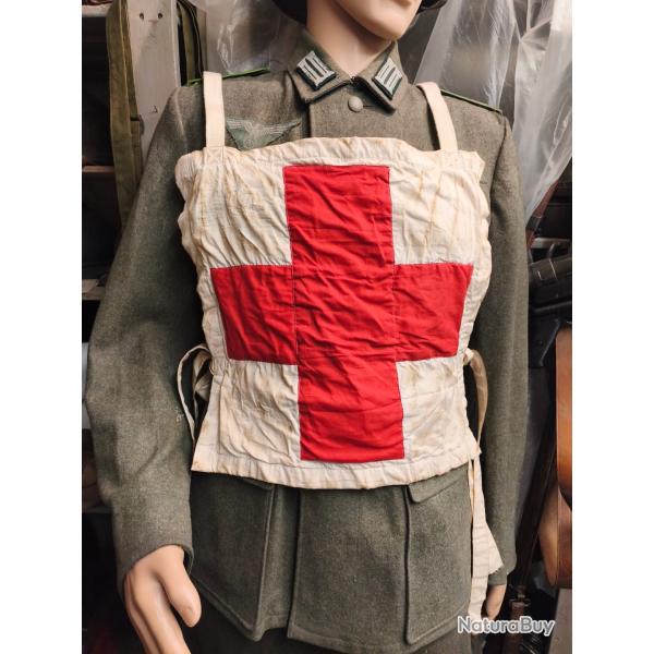 Chasuble en coton de la croix rouge. Dossard m�dical infirmier. M�dic allemand WW2 repro