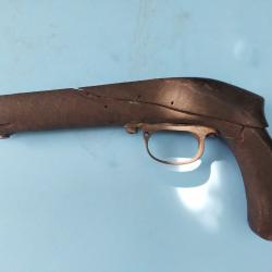 crosse artisanal en bois pour un mauser chasse aux nuisibles