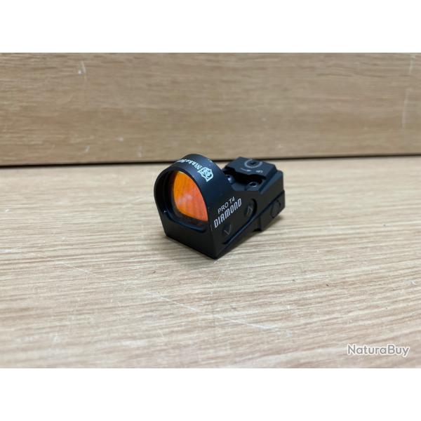 Point Rouge Nikko Stirling Pro T4 avec embase pour 21mm � 1� sans prix de r�serve !