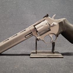 Revolver Taurus Tracker 970, Cal. 22lr - 1� sans prix de r&eacute;serve !!