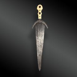 &Eacute;P&Eacute;E COURTE DITE CINQUEDEA