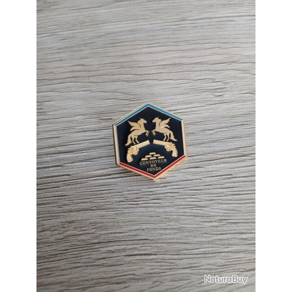 Pin's convoyeur de fonds
