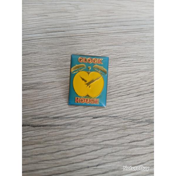 Pin's glock