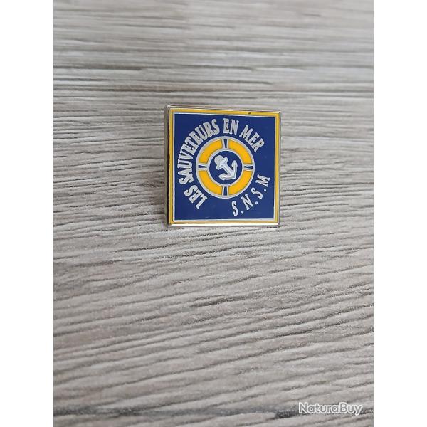 Pin's les sauveteurs en mer