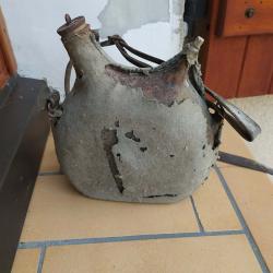 GOURDE POILU GUERRE 1914-1918 AVEC HOUSSE BLEU HORIZON COURROIE