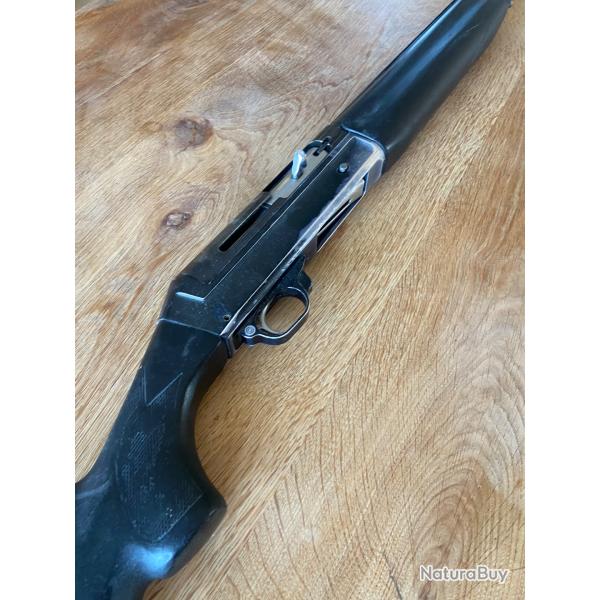 Fusil semi automatique 12/70 benelli
