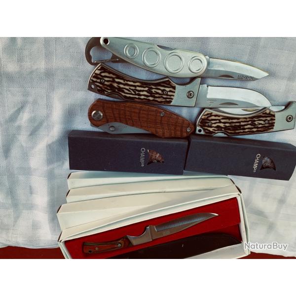 Lot de 23 couteaux Neufs pliants et fixes.