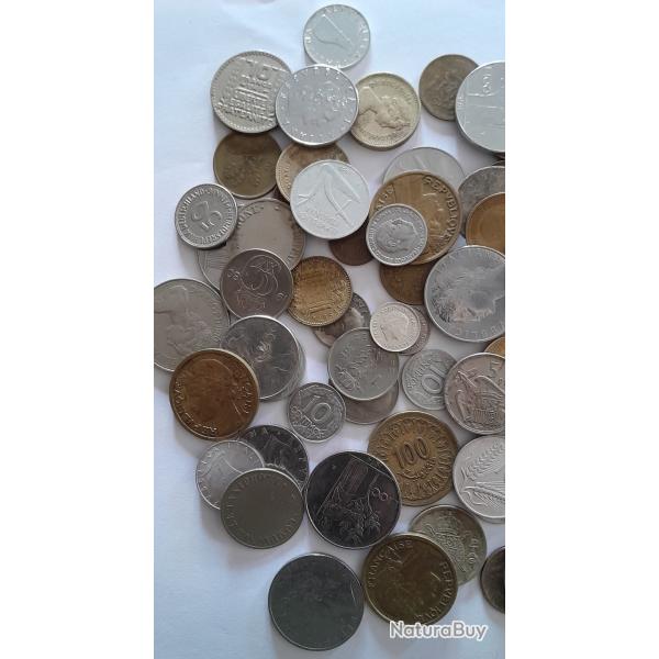 Pi�ce de Monnaie Monde Lot de plus de 600 Grammes de monnaies monde a voir